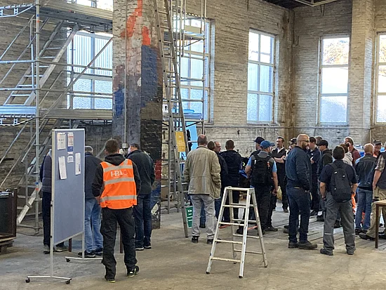 HPA bringt die Infos zum UV-Schutz direkt zu den Kolleg:innen in den Werkshallen